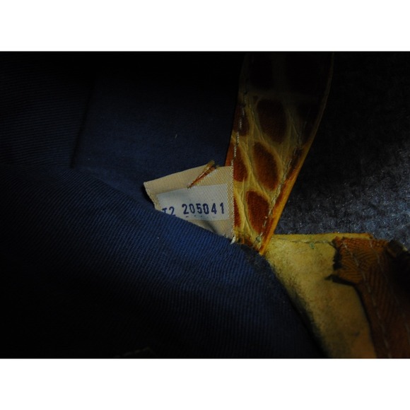 Dooney Bourke Purse Small East West Top Zip Yellow Crocodile Leather Bag FLAW - Picture 6 of 16